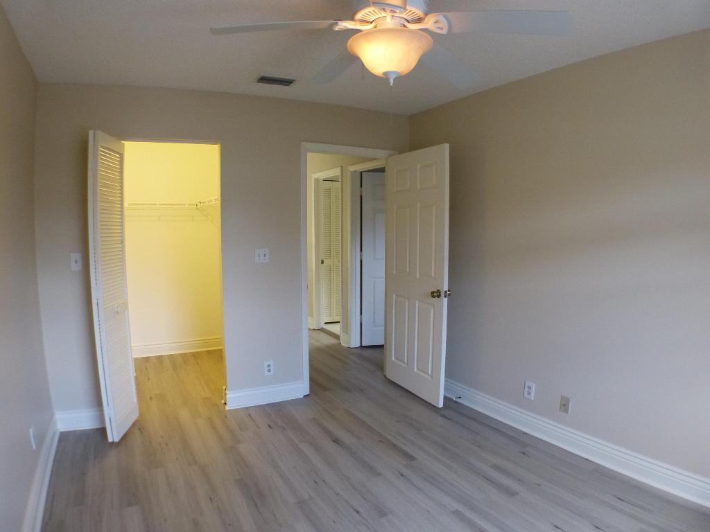 FAIRFIELD AT BOCA 5 OF CEDAR GROVE - Residential Lease