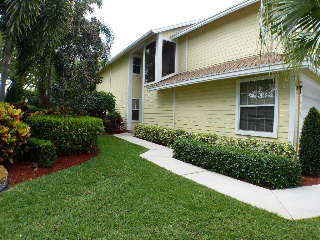 FAIRFIELD AT BOCA 5 OF CEDAR GROVE - Residential Lease