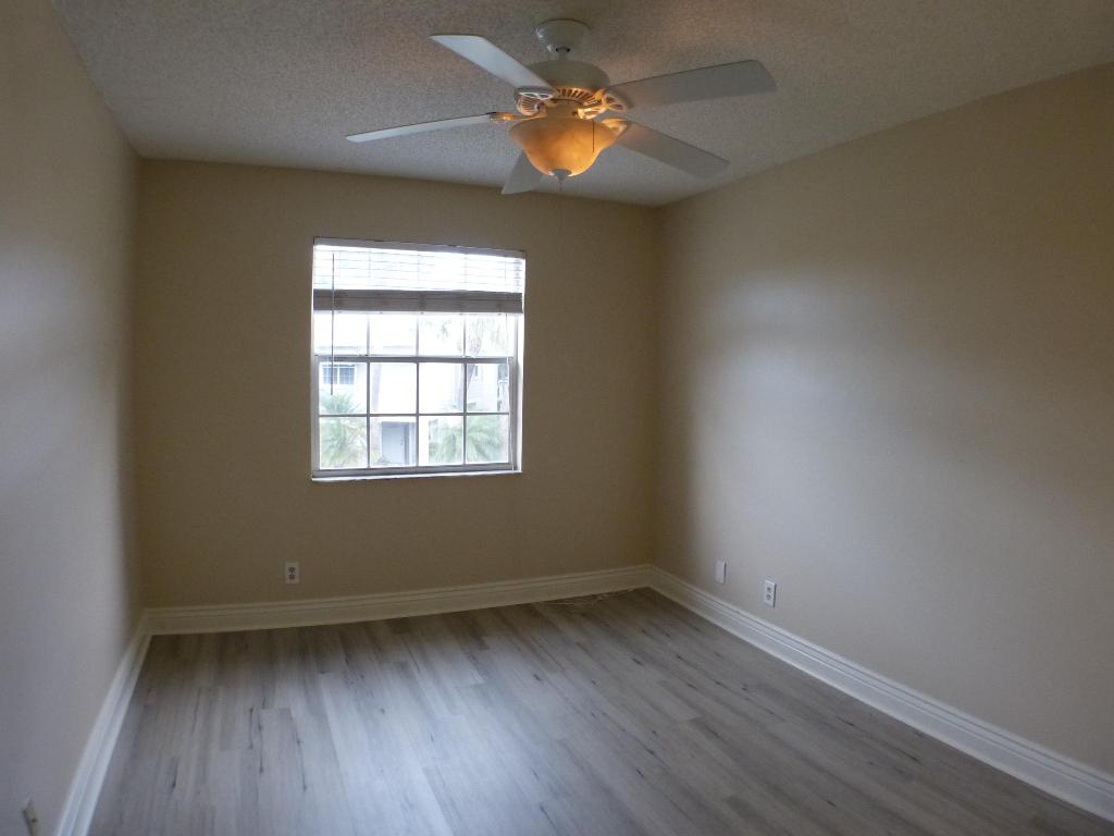 FAIRFIELD AT BOCA 5 OF CEDAR GROVE - Residential Lease