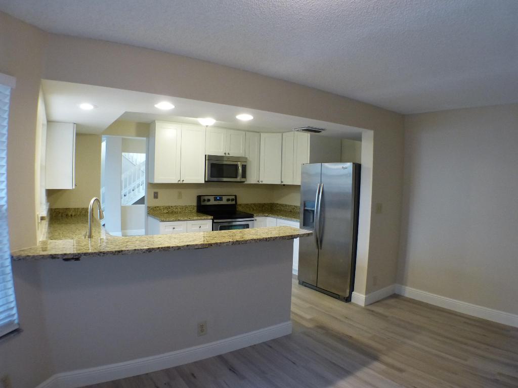 FAIRFIELD AT BOCA 5 OF CEDAR GROVE - Residential Lease