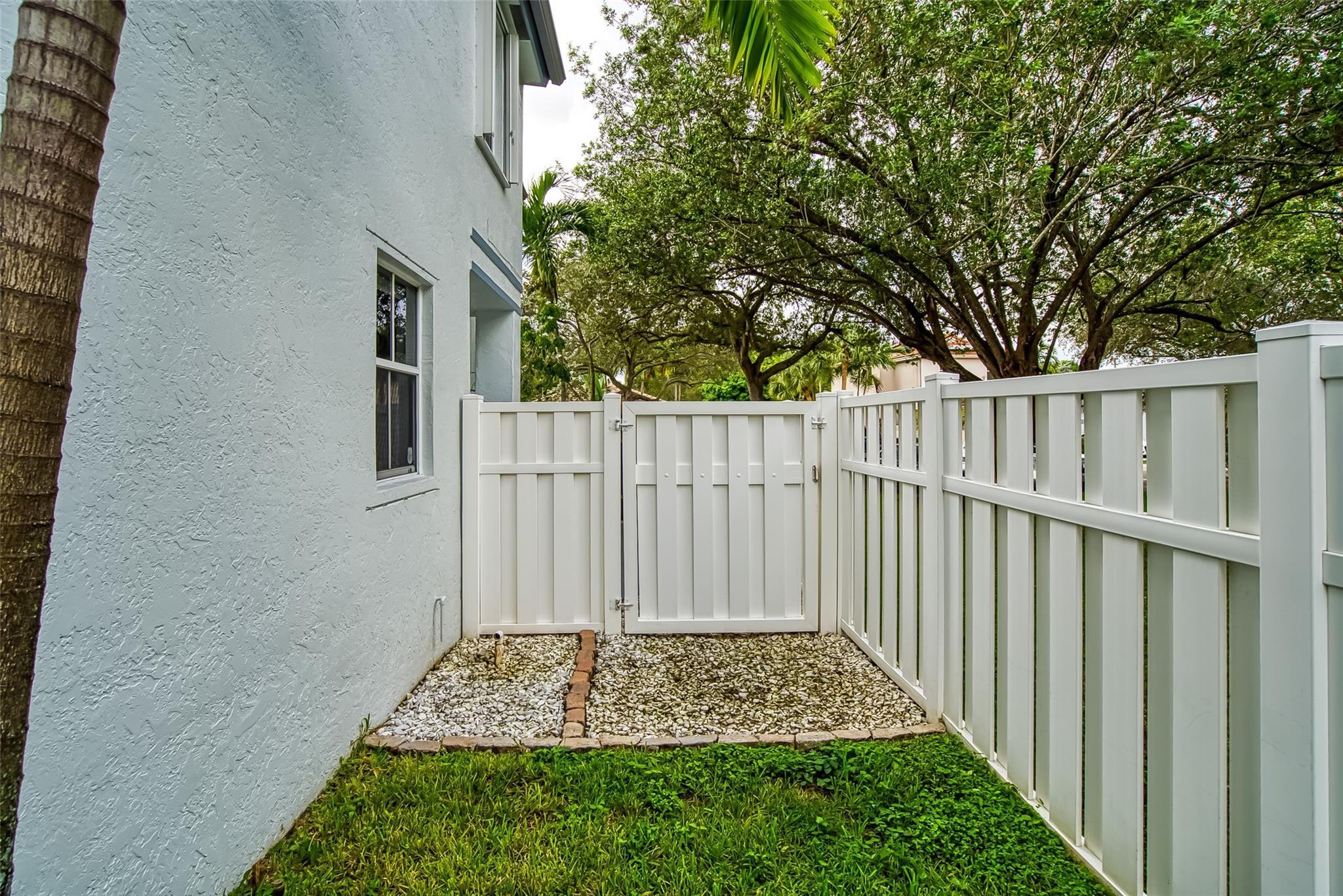 Lakes Of Newport II 158-2 - Residential