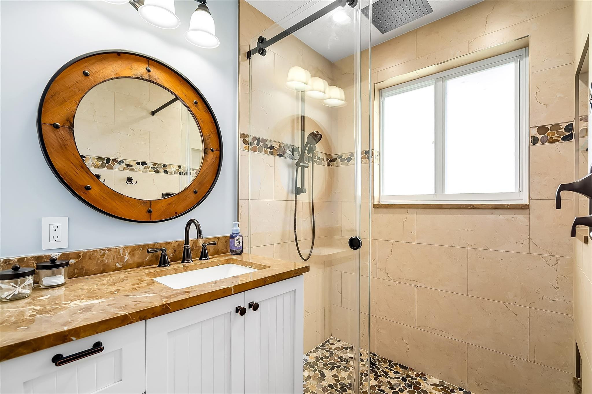 Lakes Of Newport II 158-2 - Residential