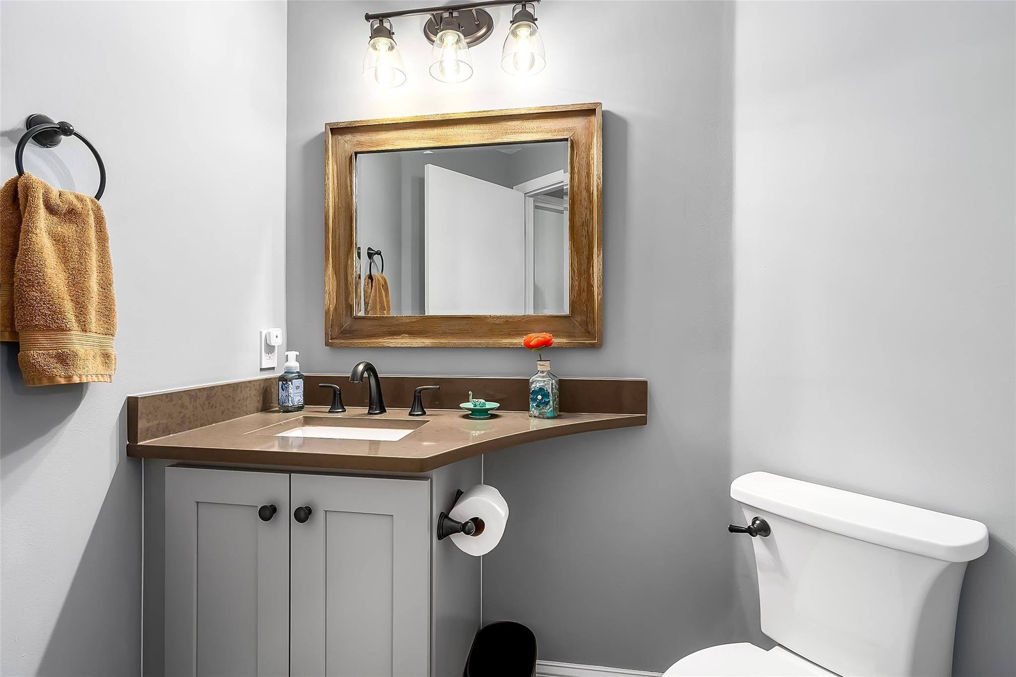 Lakes Of Newport II 158-2 - Residential