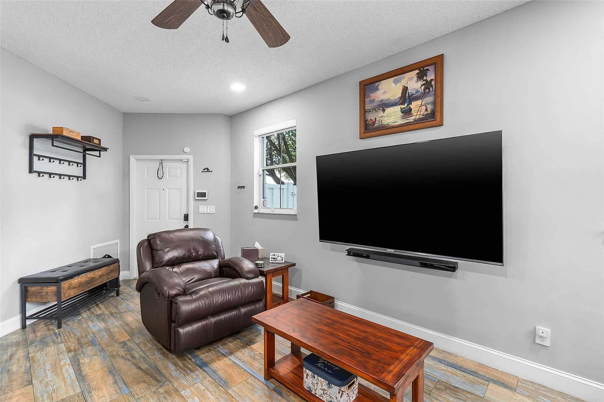 Lakes Of Newport II 158-2 - Residential