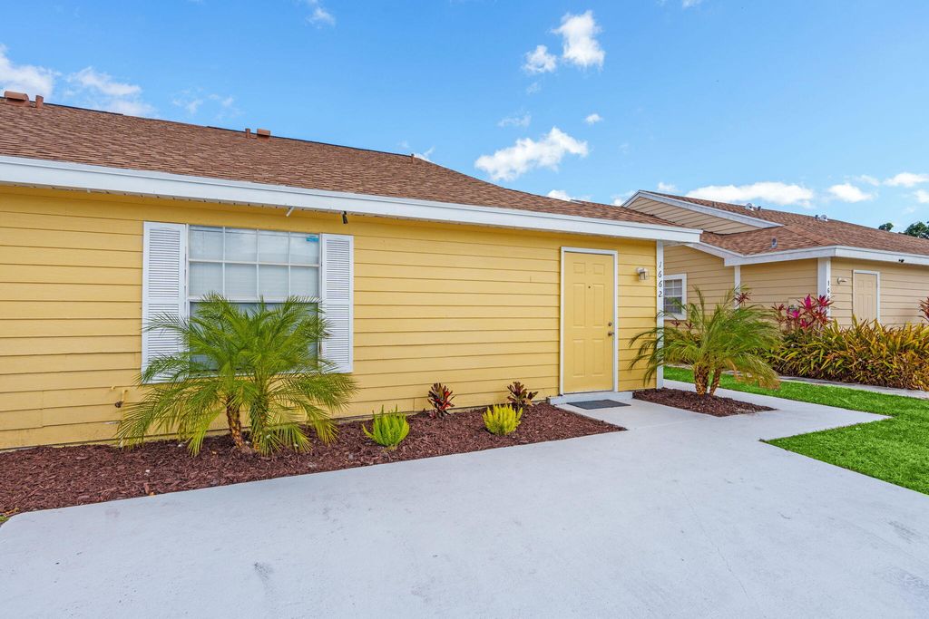 Photo of 1662 Royal Forest Court, West Palm Beach, FL 33406 (MLS # R11162293)