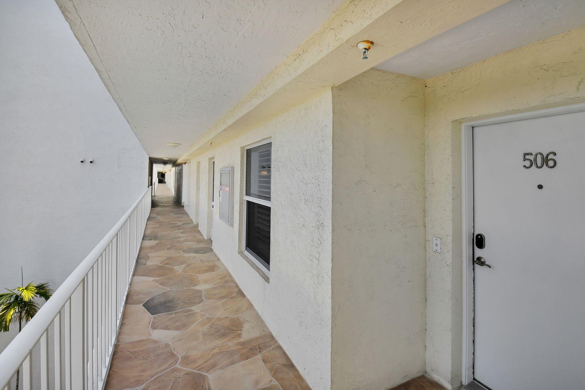 1 Harbourside Drive 4506