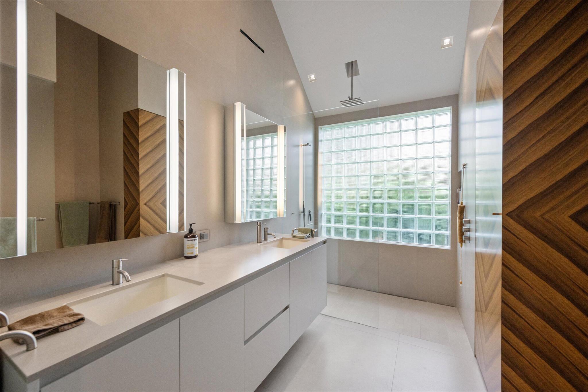 LOXAHATCHEE CLUB AT MAPLE - Residential