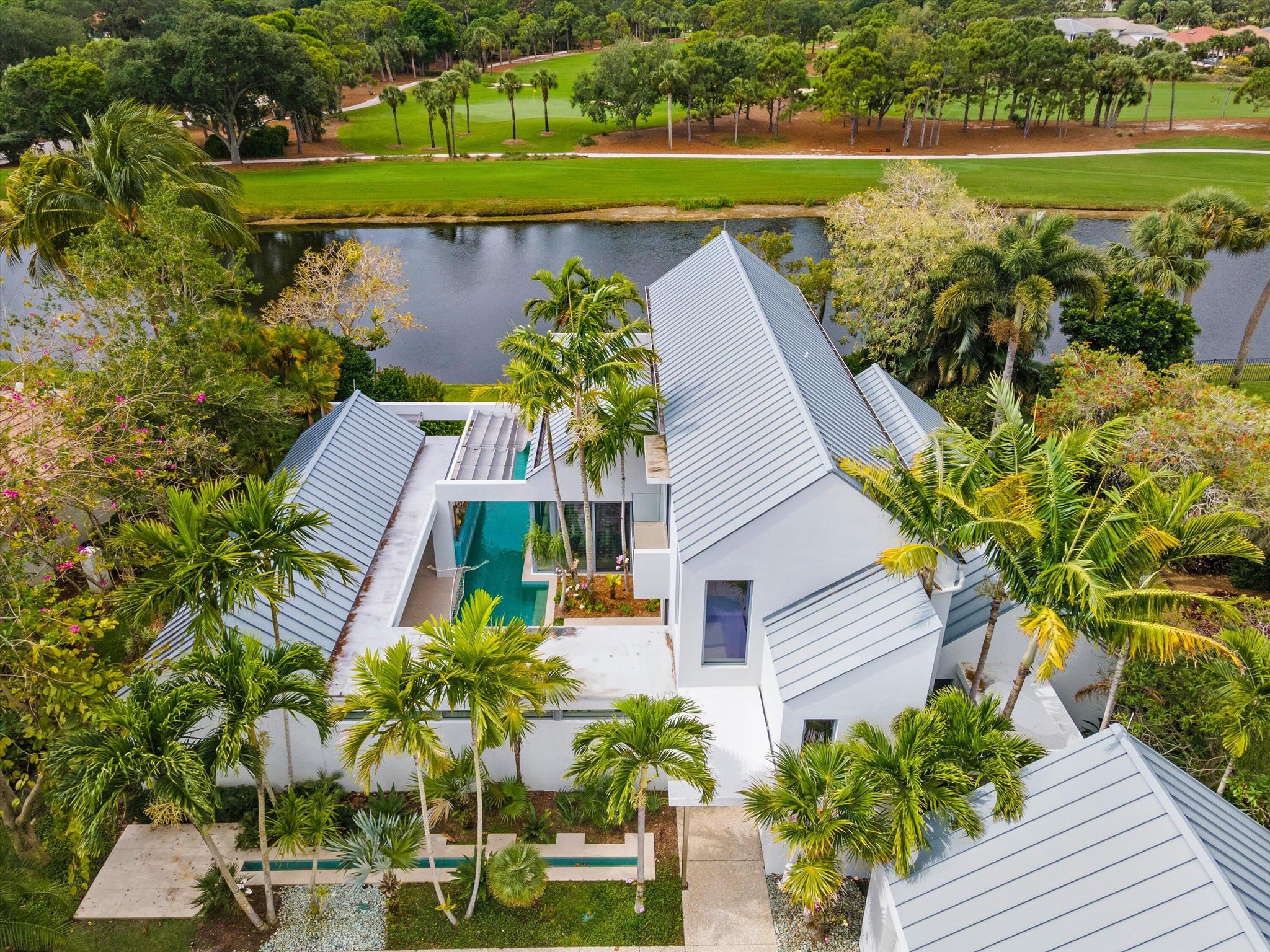 LOXAHATCHEE CLUB AT MAPLE - Residential