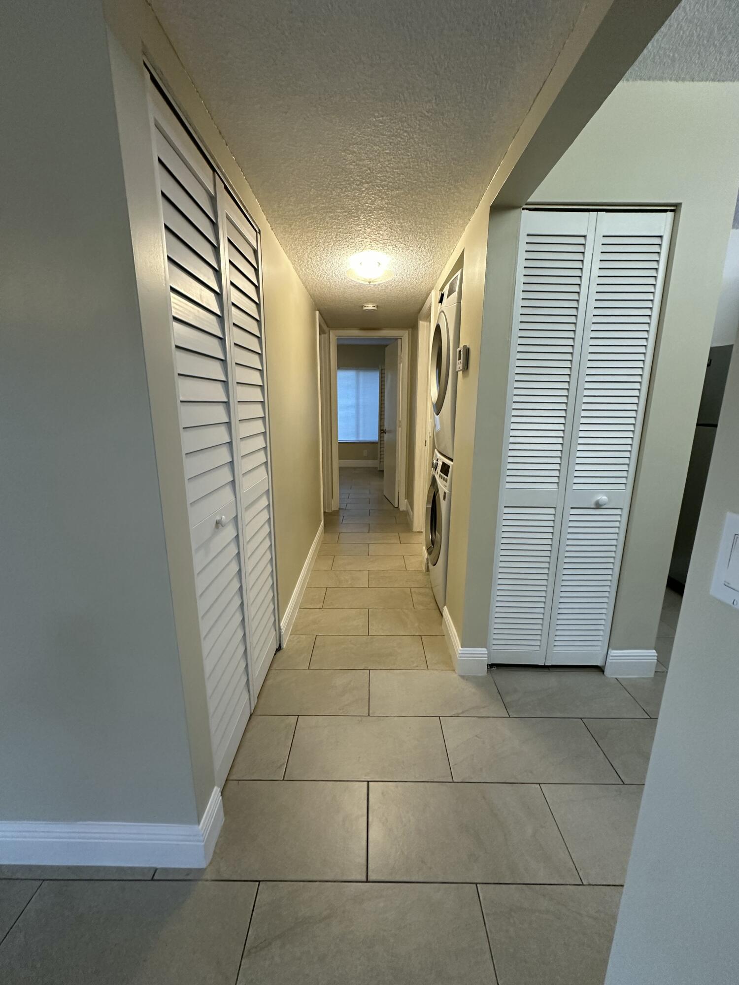 CHARTER CLUB OF PALM BEACH CONDO - Residential