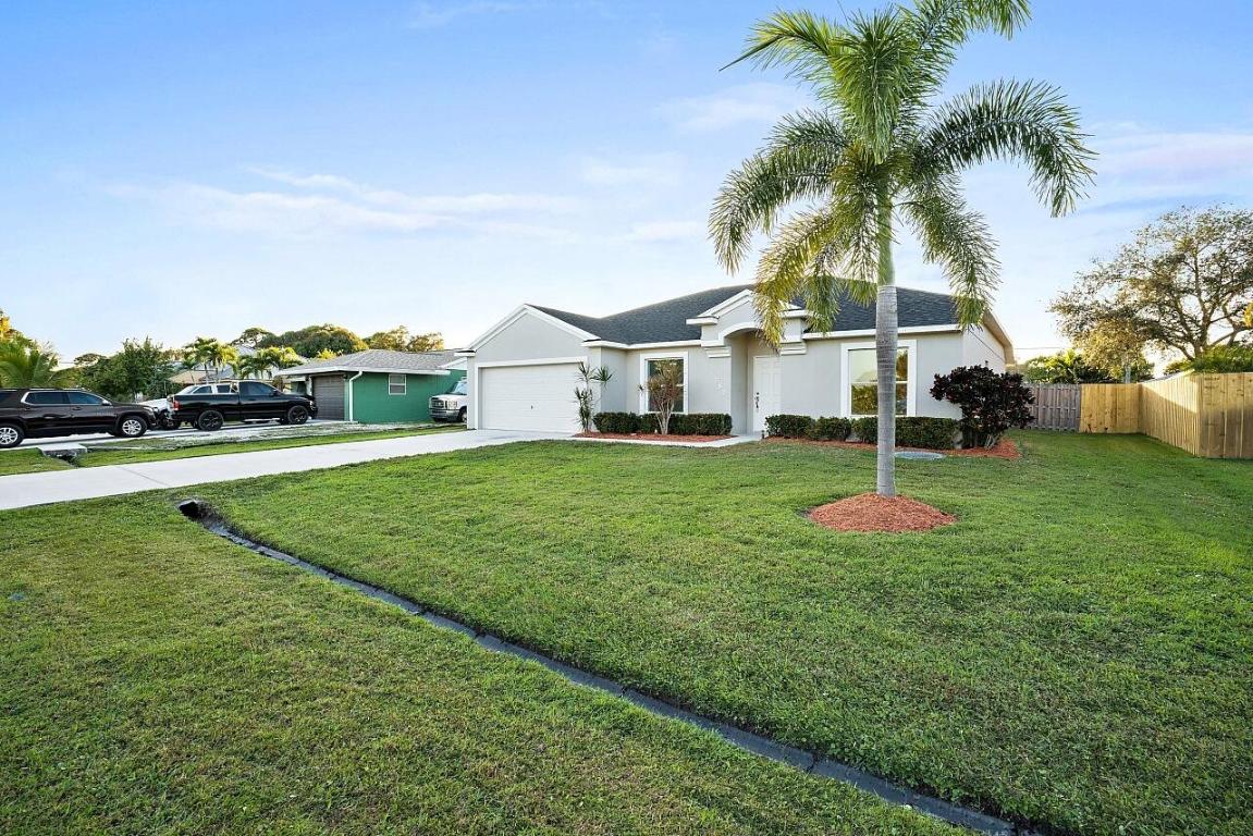 PORT ST LUCIE SECTION 3 - Residential