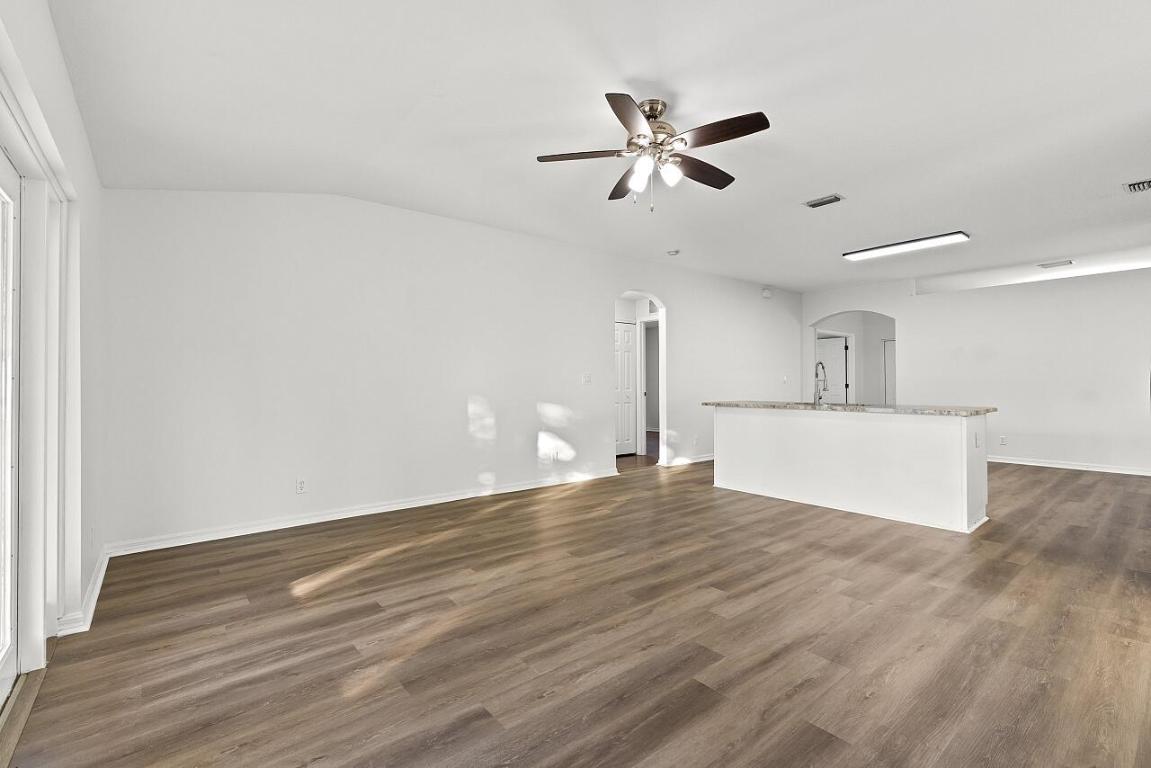 PORT ST LUCIE SECTION 3 - Residential