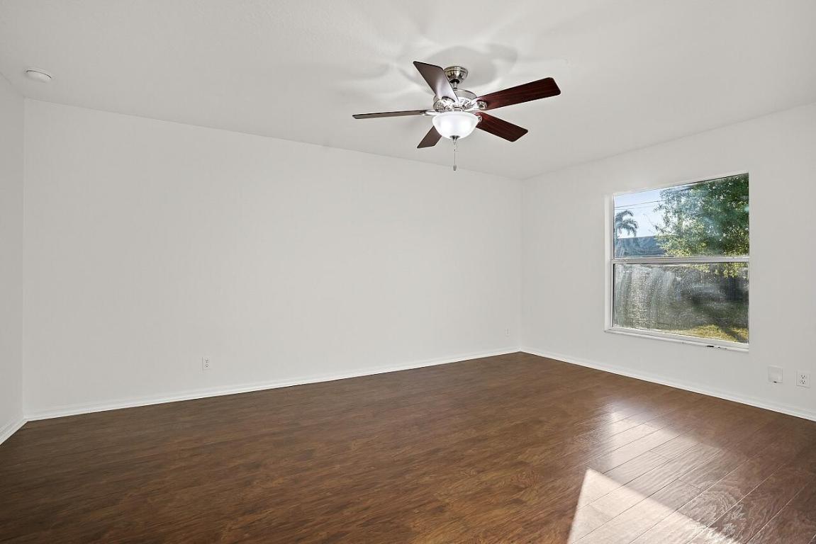 PORT ST LUCIE SECTION 3 - Residential