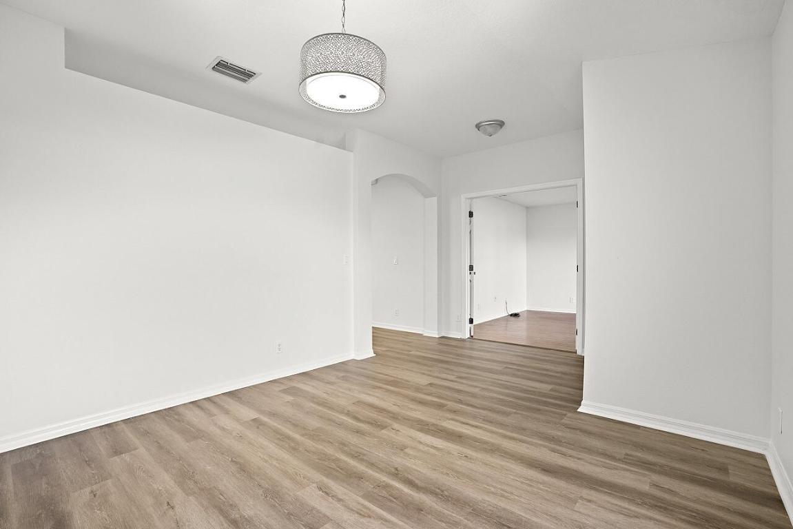 PORT ST LUCIE SECTION 3 - Residential