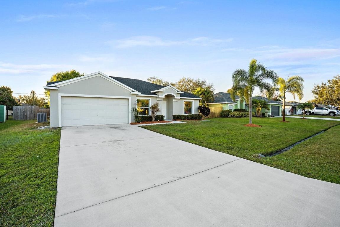 PORT ST LUCIE SECTION 3 - Residential