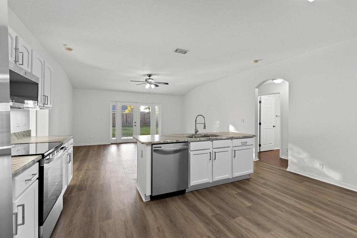 PORT ST LUCIE SECTION 3 - Residential