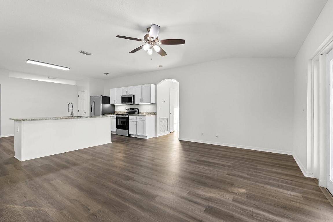 PORT ST LUCIE SECTION 3 - Residential