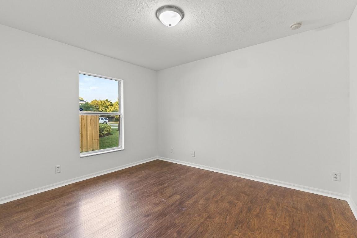 PORT ST LUCIE SECTION 3 - Residential