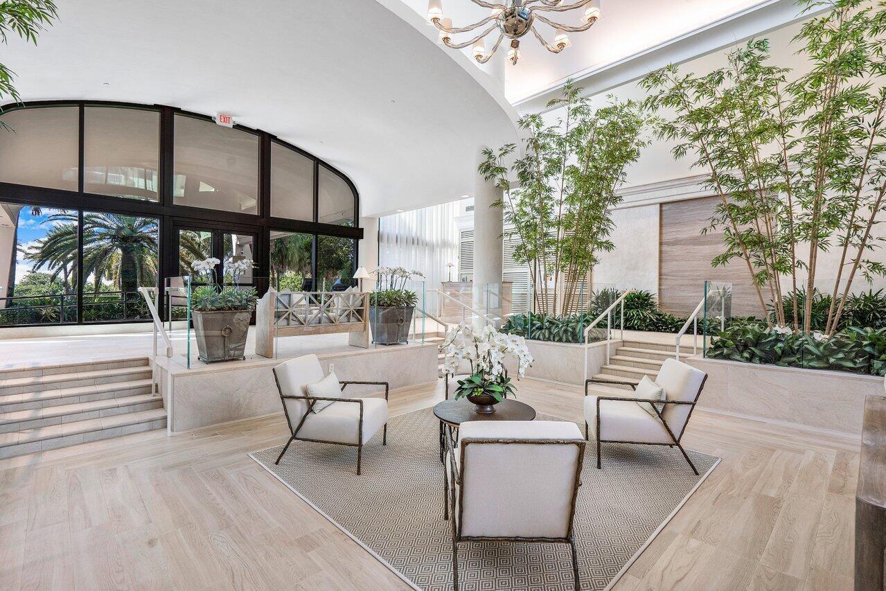 TWO THOUSAND CONDO - Residential