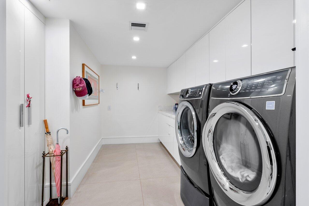 TWO THOUSAND CONDO - Residential