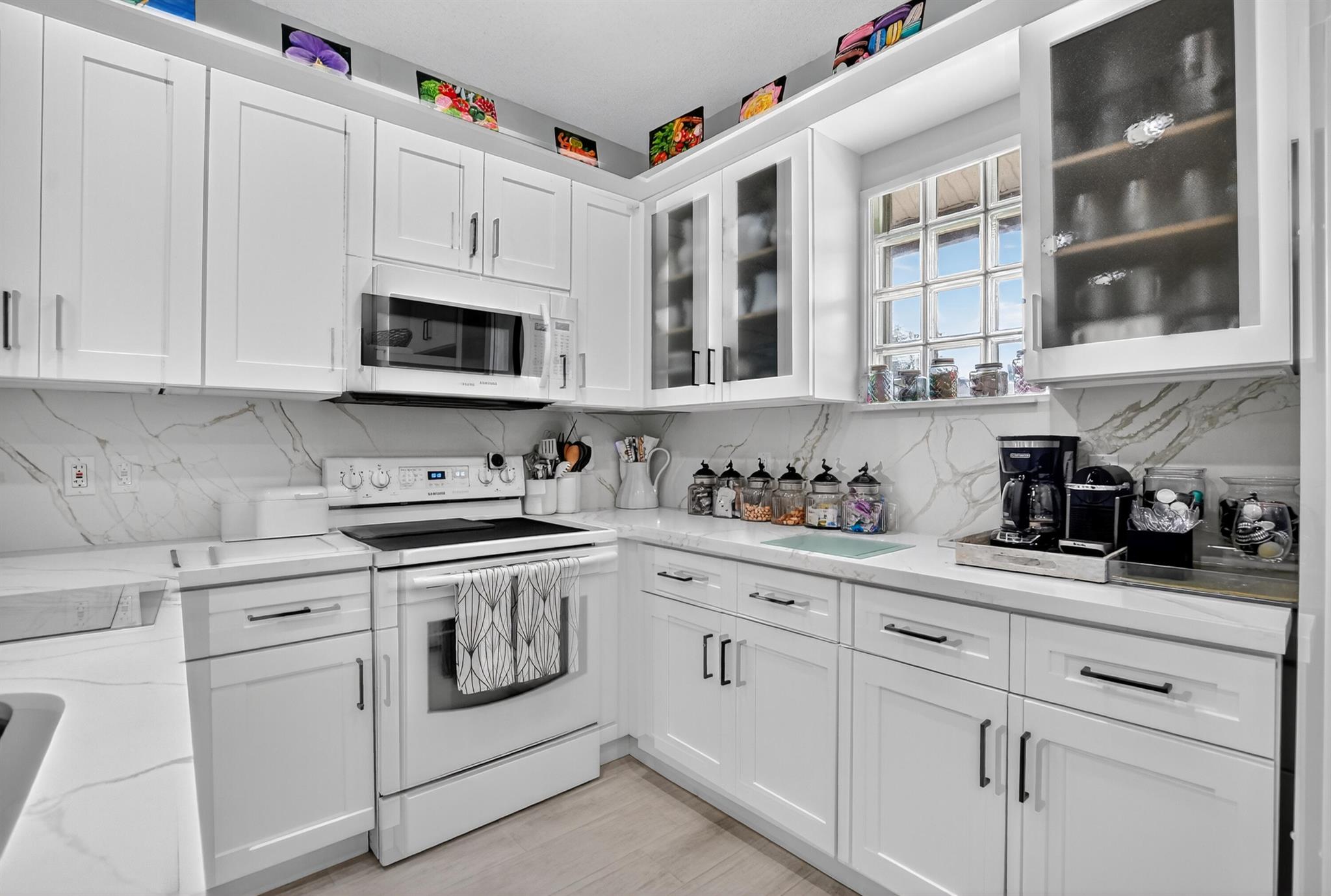 THE COVE - Residential