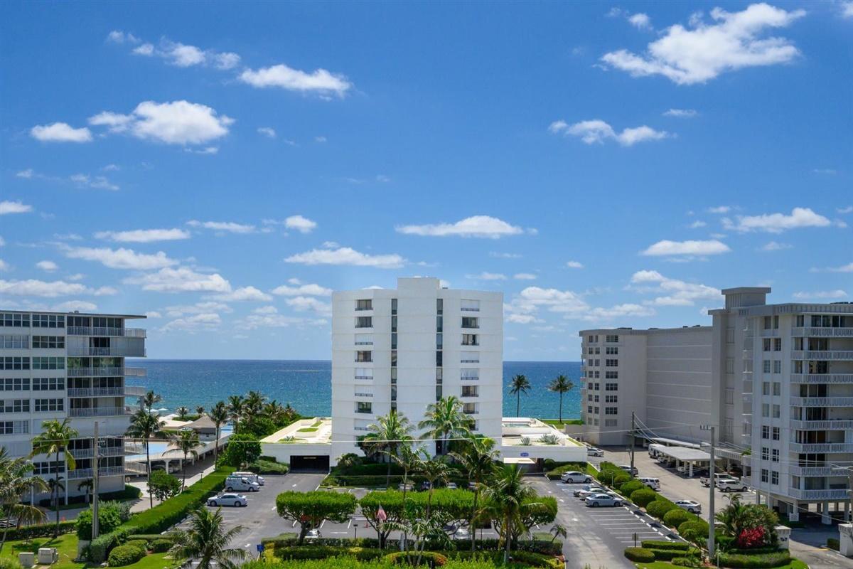 THIRTY FIVE SIXTY CONDO - Residential Lease