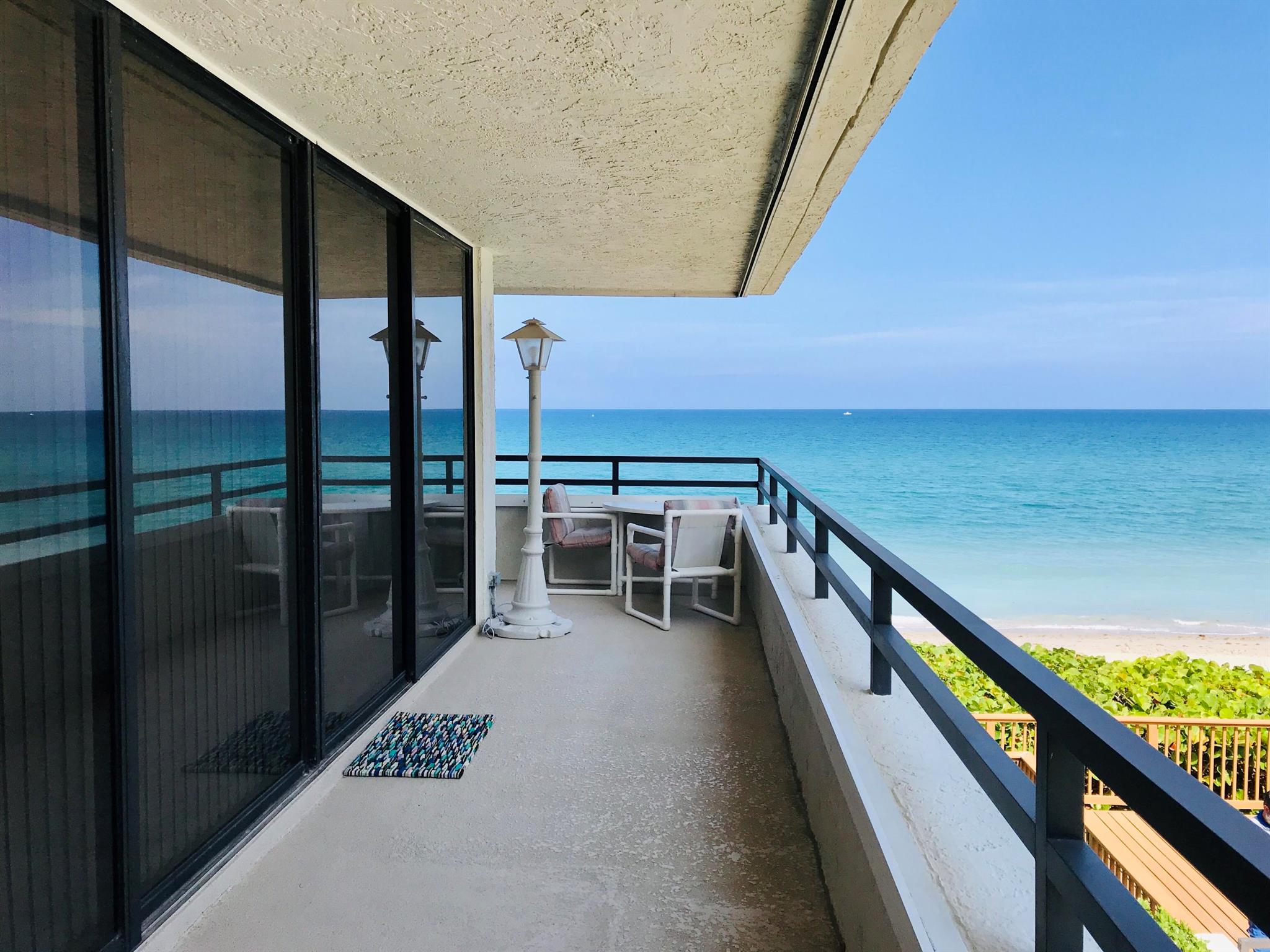 THIRTY FIVE SIXTY CONDO - Residential Lease