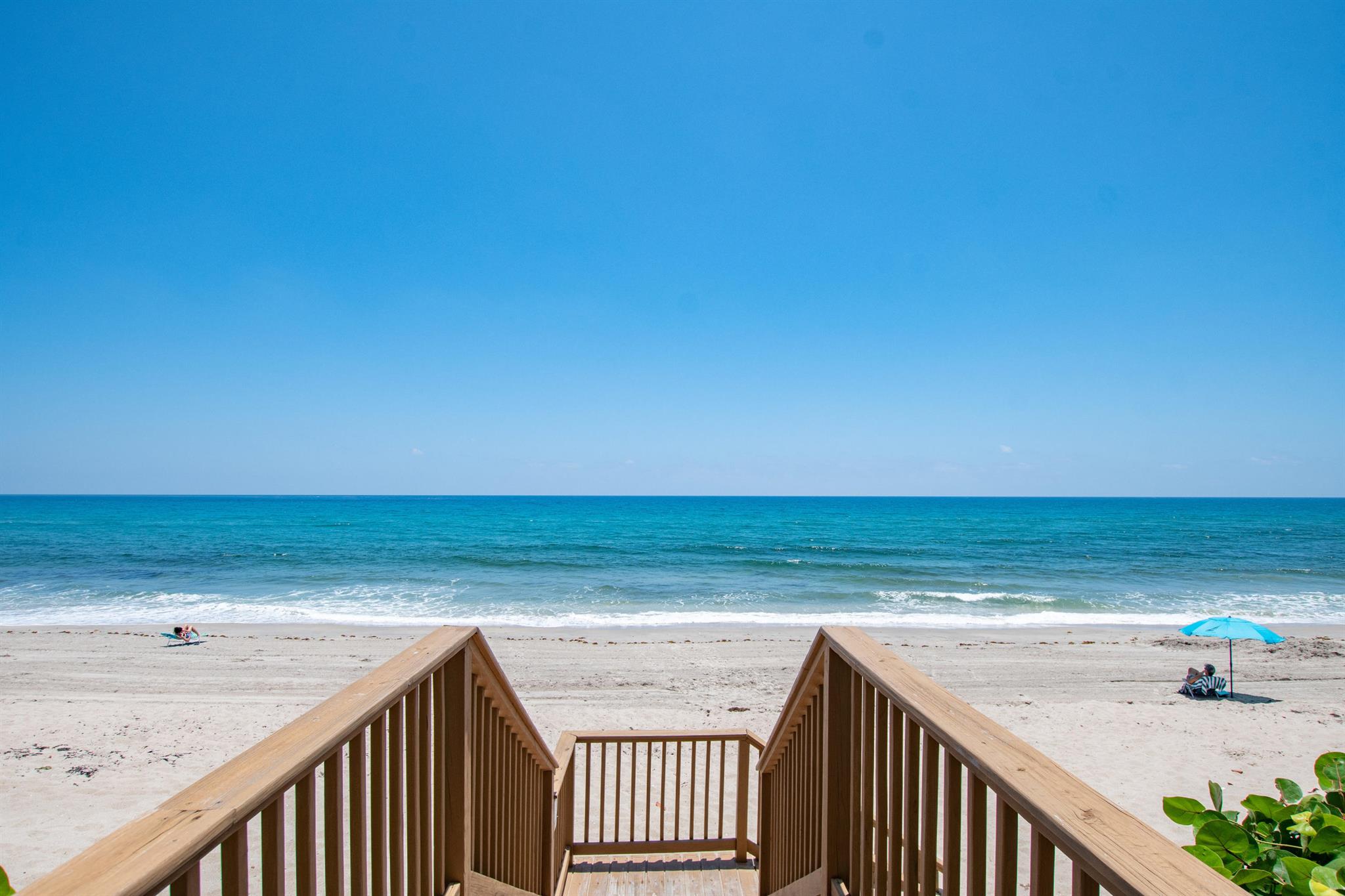 THIRTY FIVE SIXTY CONDO - Residential Lease