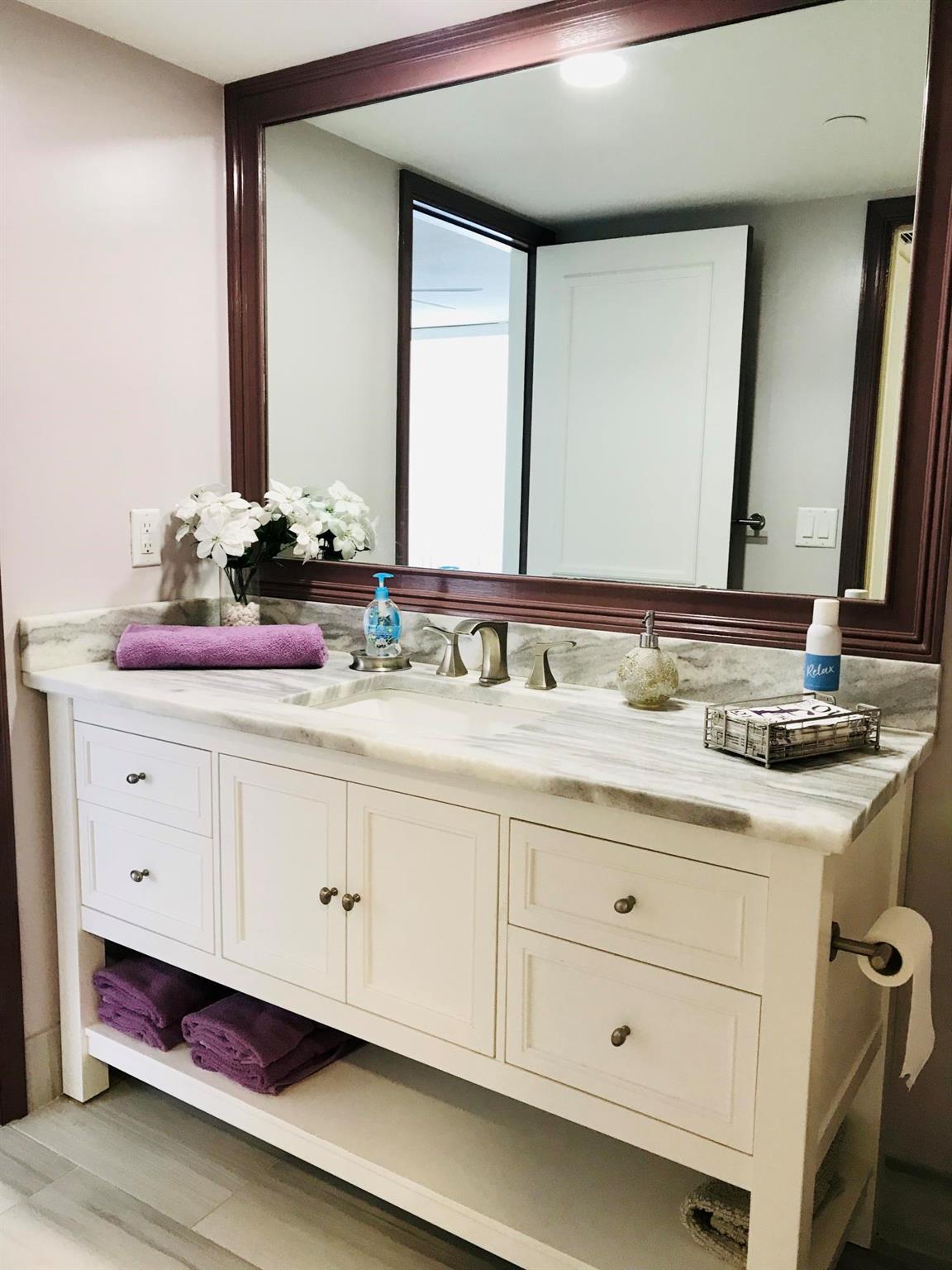 THIRTY FIVE SIXTY CONDO - Residential Lease