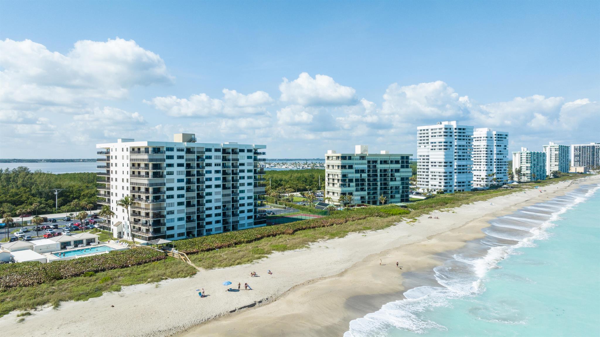 SEA WINDS CONDOMINIUM - Residential
