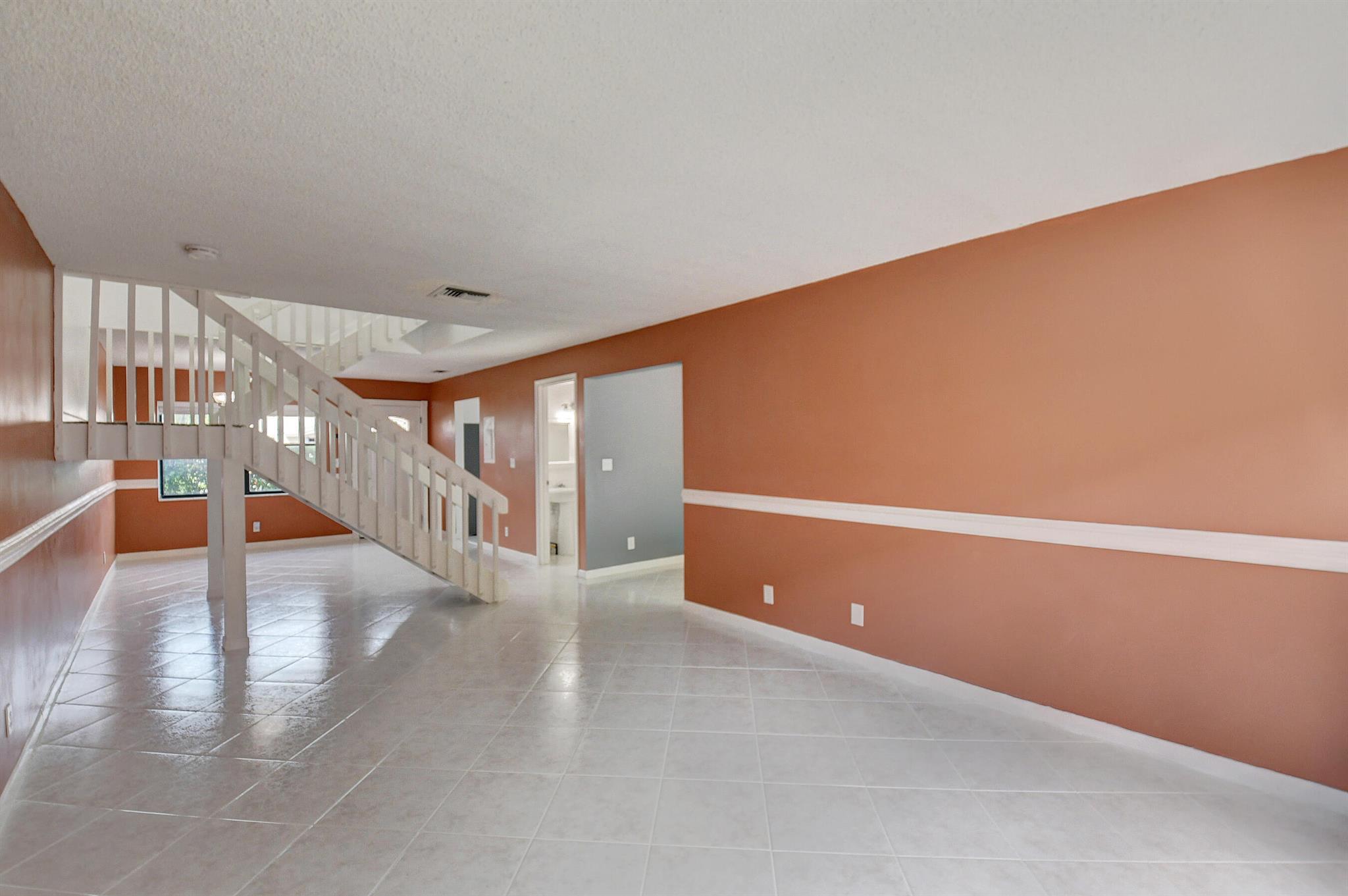 Country Lake - Residential