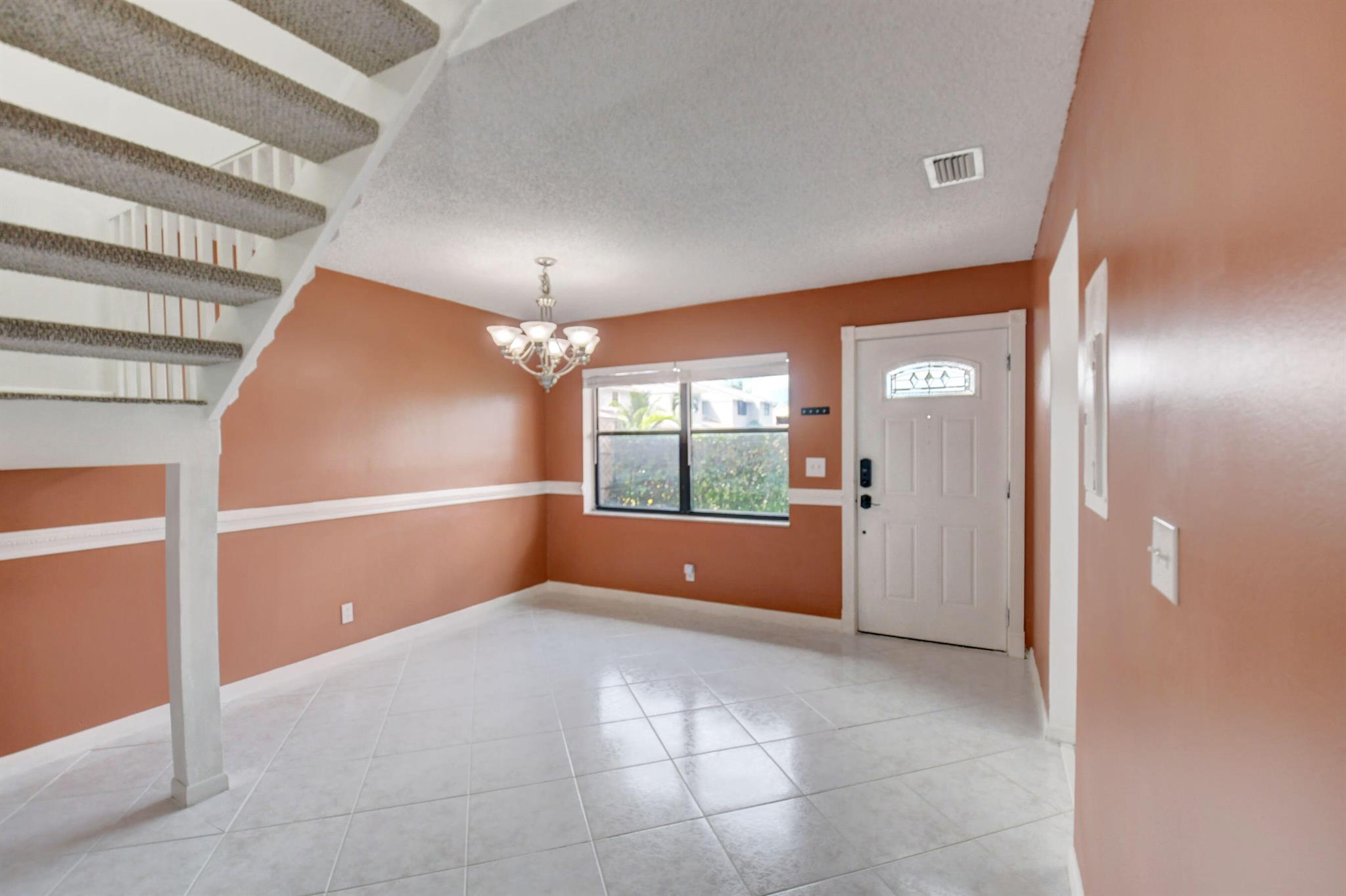 Country Lake - Residential