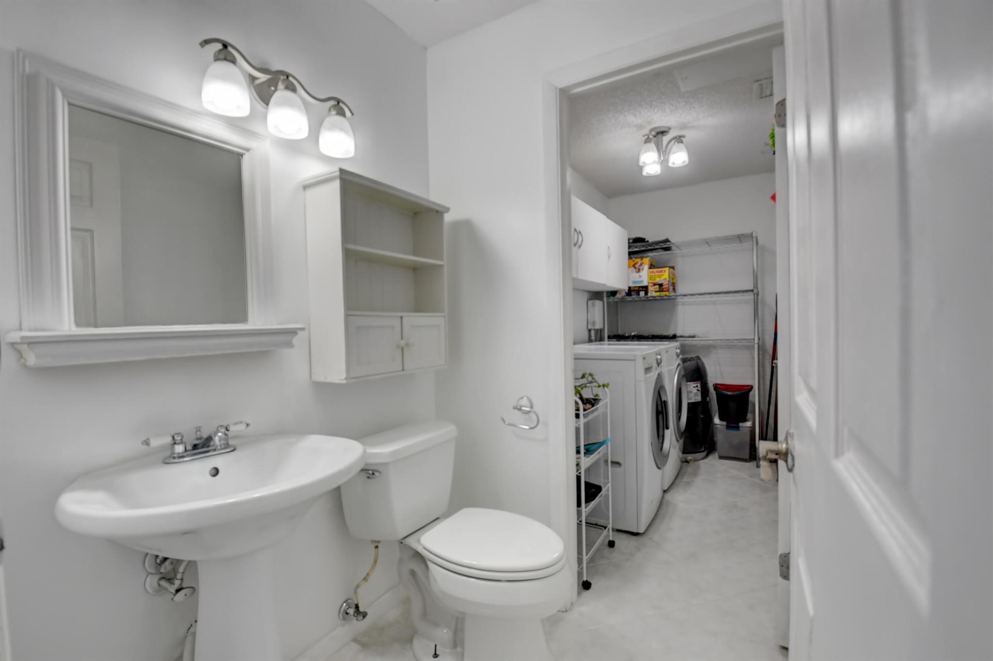 Country Lake - Residential