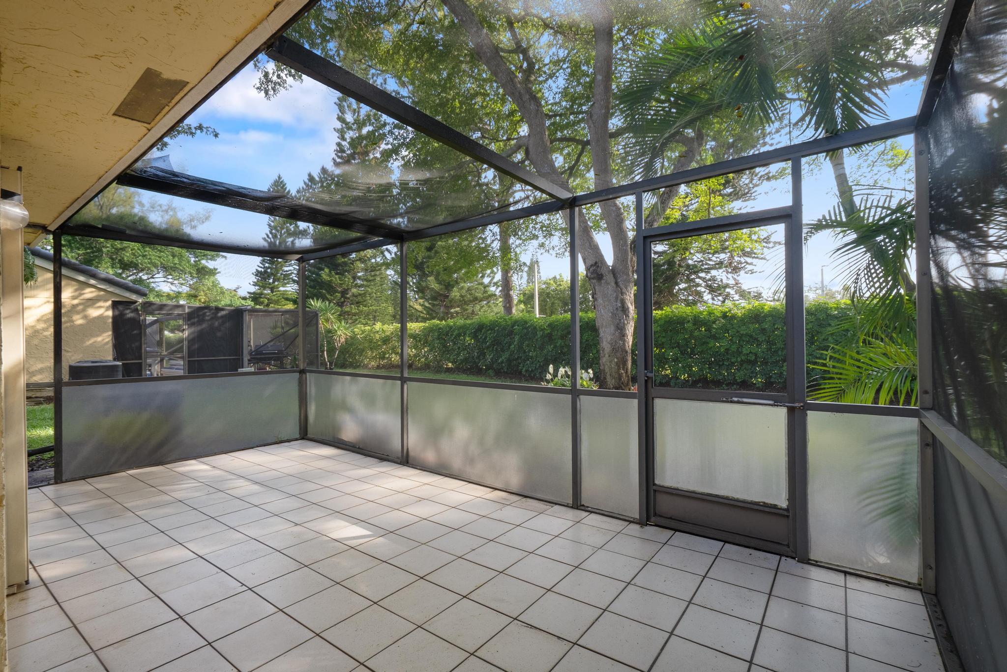 THORNHILL GLEN - Residential