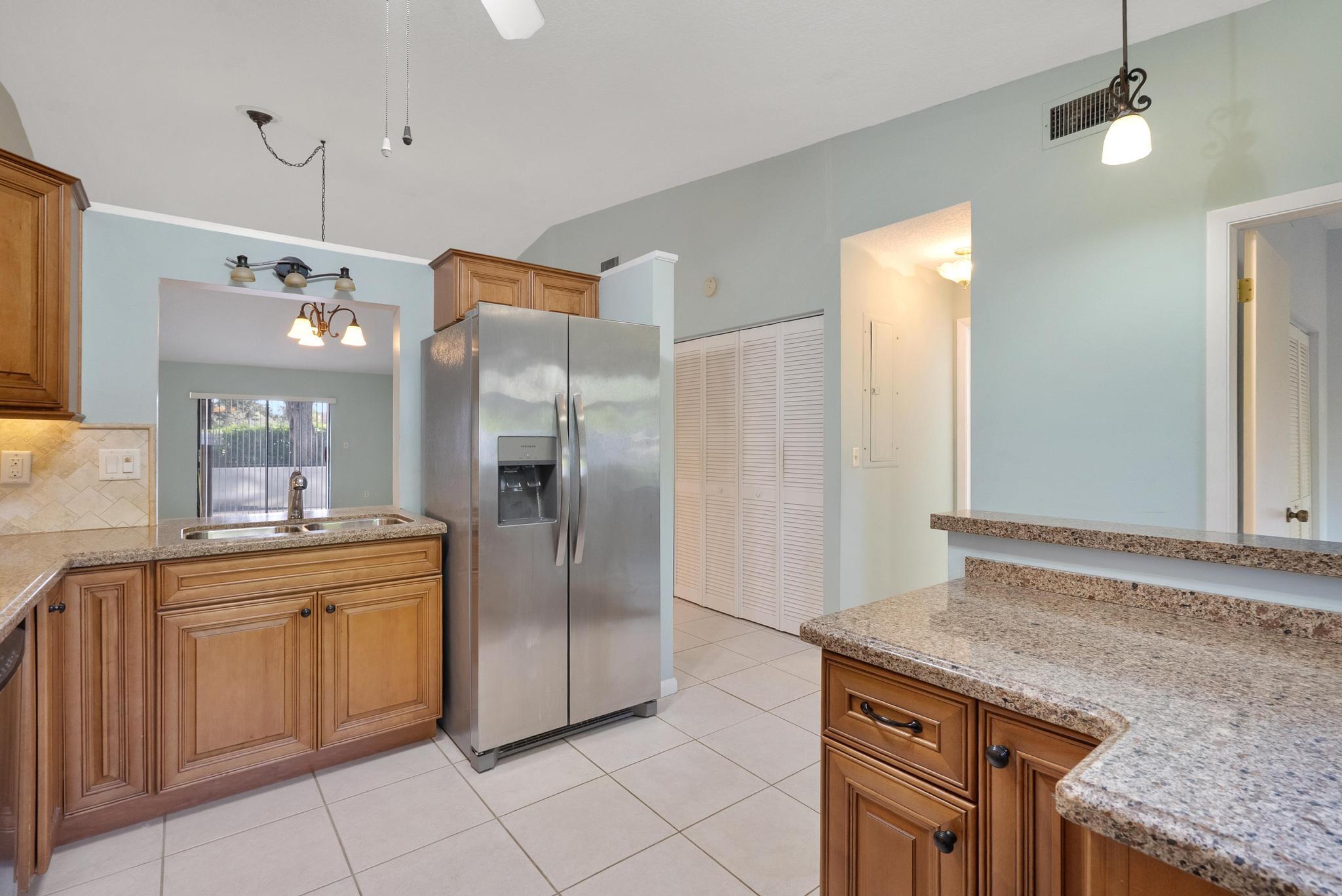 THORNHILL GLEN - Residential