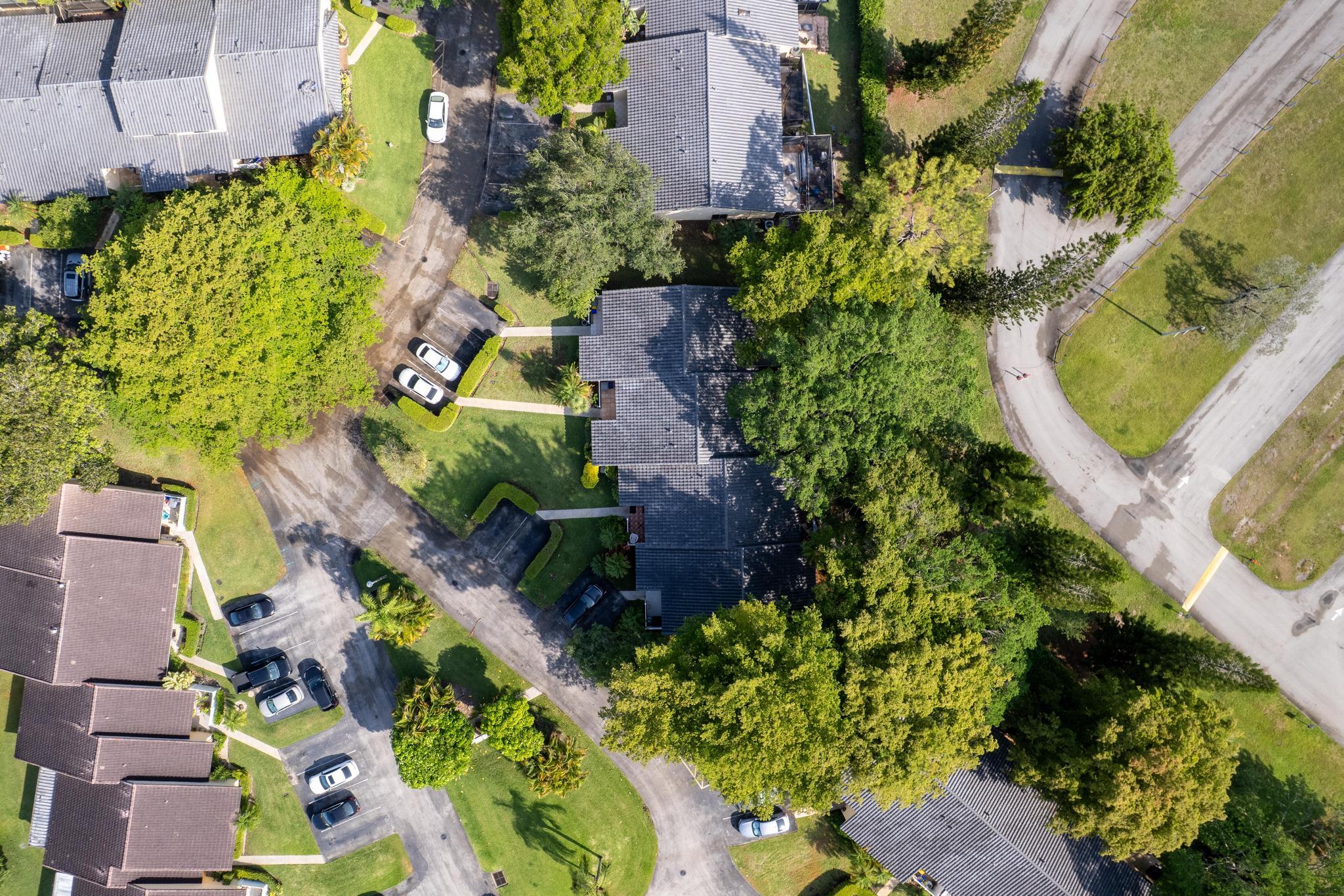 THORNHILL GLEN - Residential