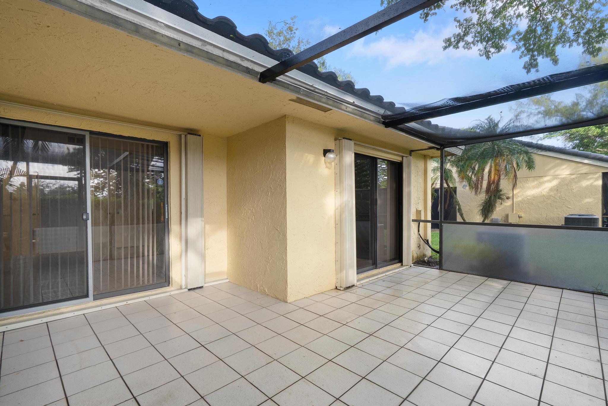 THORNHILL GLEN - Residential