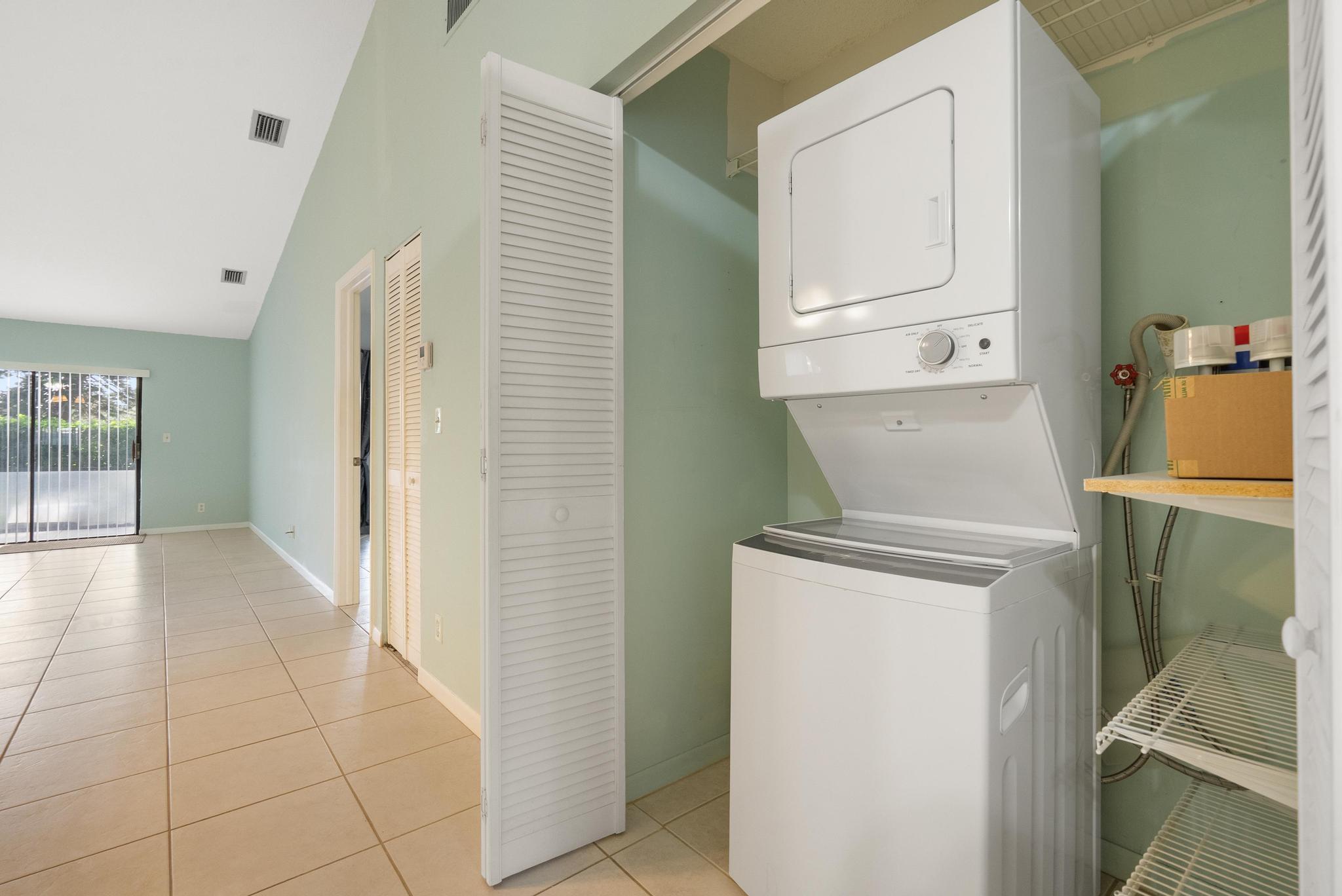 THORNHILL GLEN - Residential