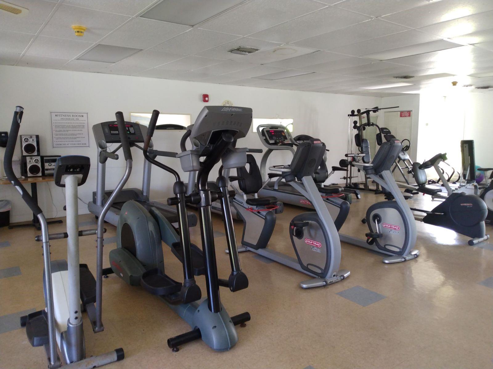 MAR-LEN GARDENS - Residential Lease