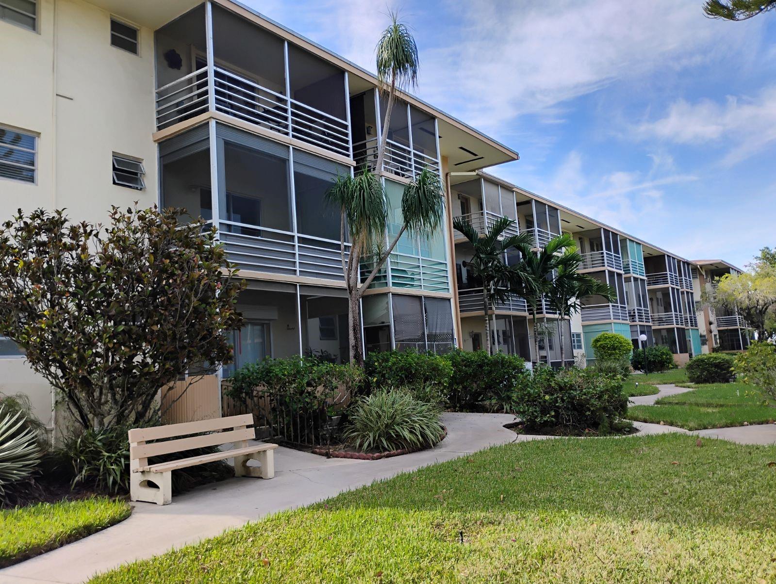 MAR-LEN GARDENS - Residential Lease