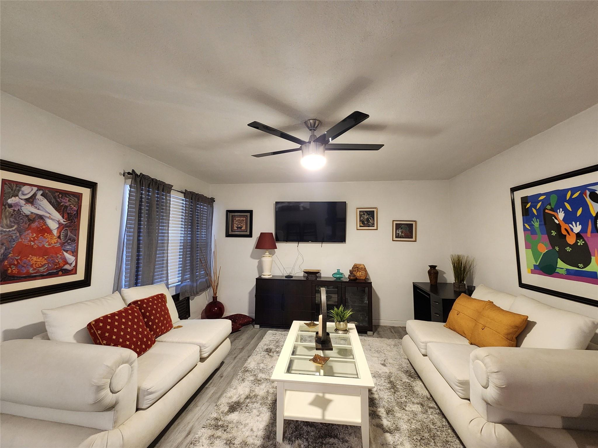 MAR-LEN GARDENS - Residential Lease