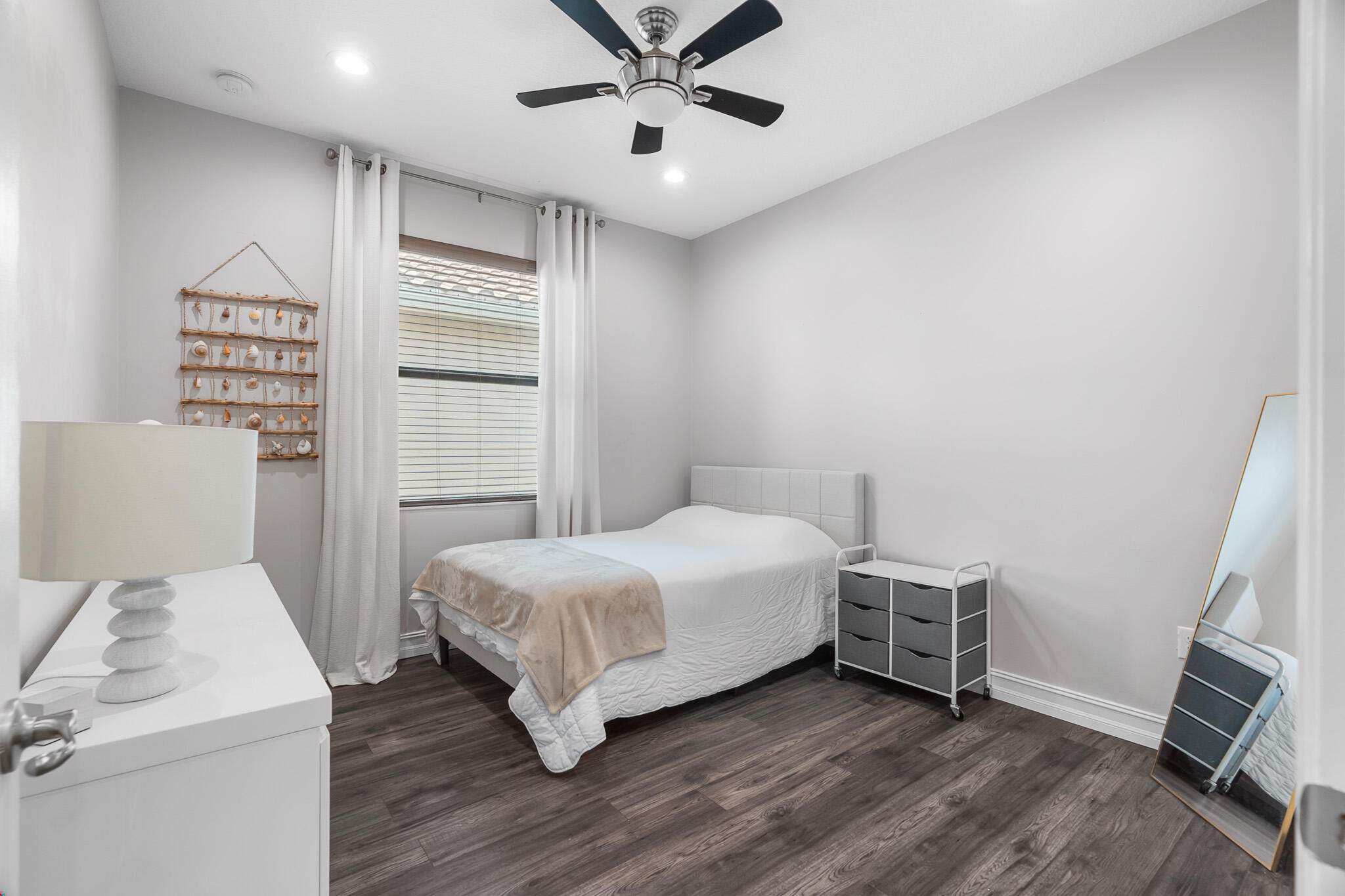 ATLANTIC COMMONS PL 5 - Residential