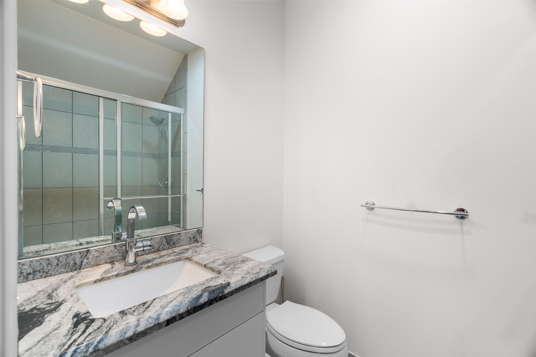 ATLANTIC COMMONS PL 5 - Residential