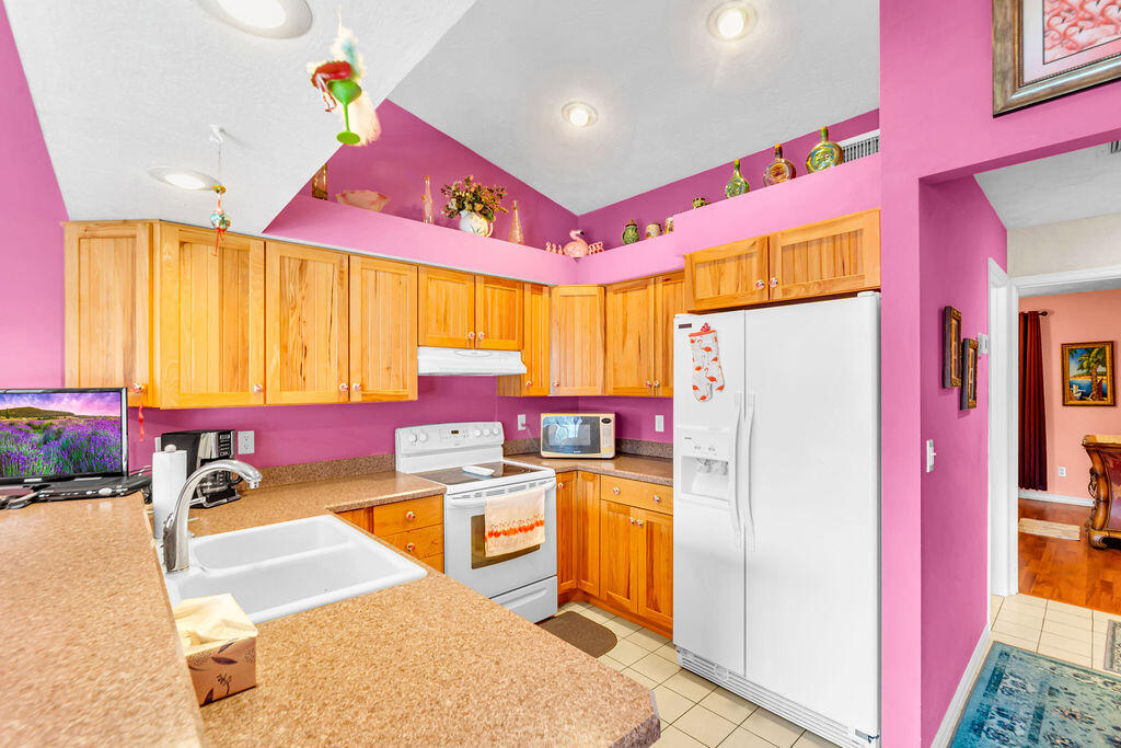 LEILANI HEIGHTS - Residential