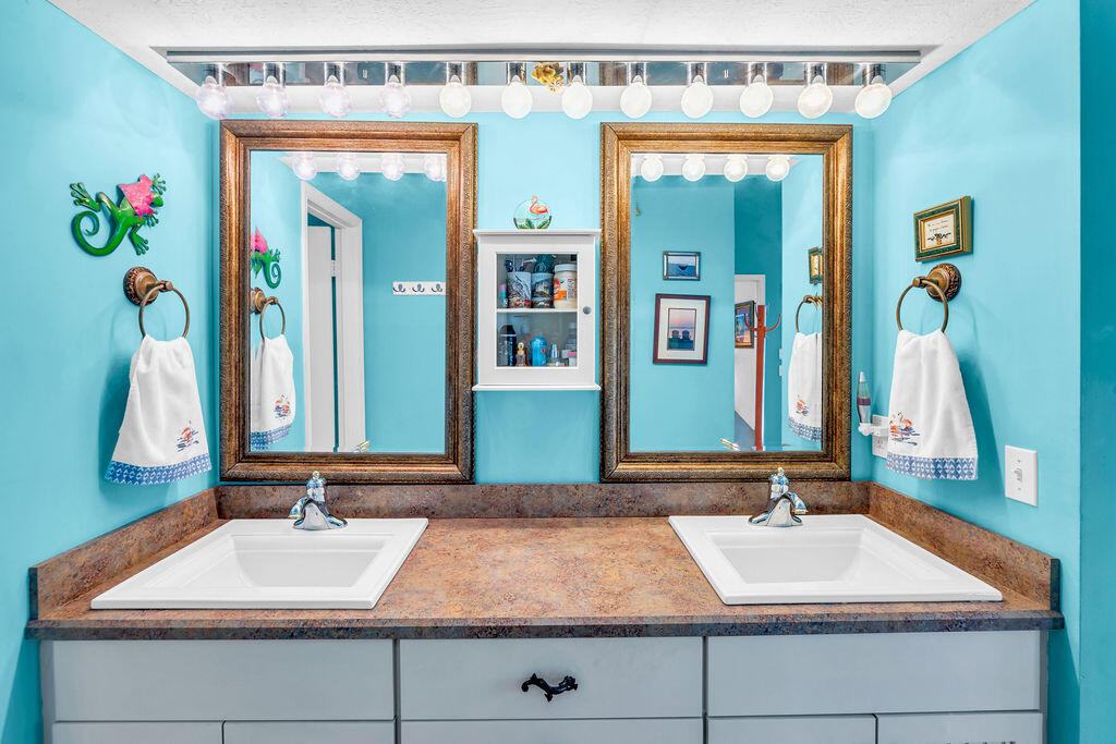 LEILANI HEIGHTS - Residential