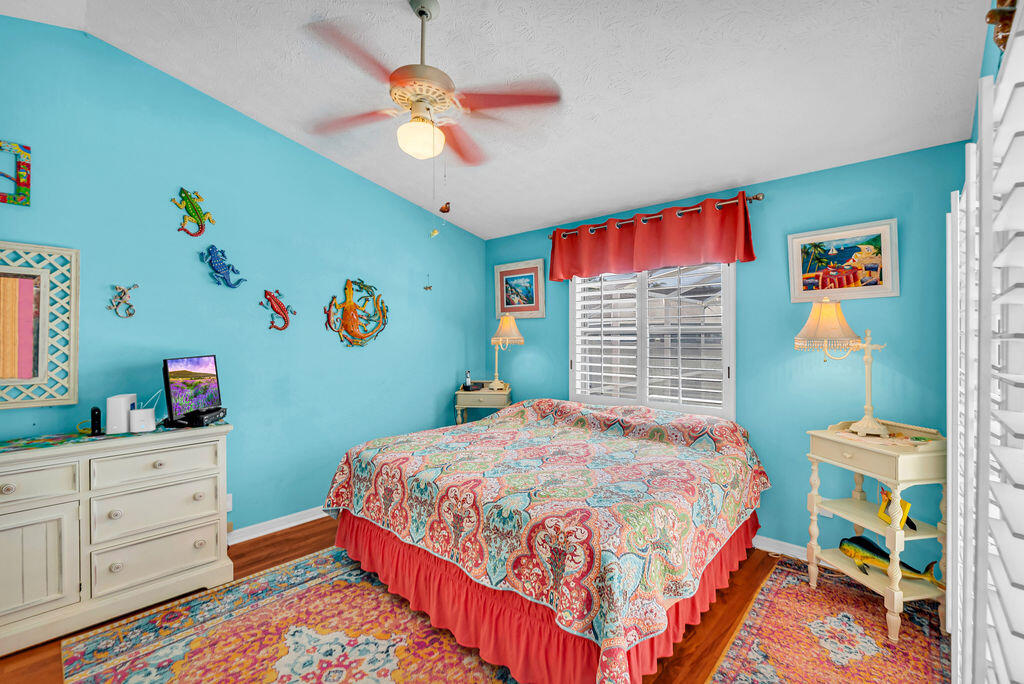 LEILANI HEIGHTS - Residential