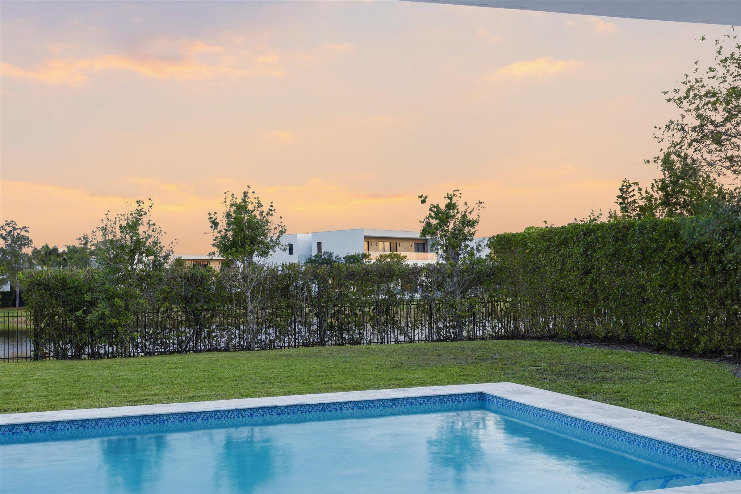 BOTANIKO WESTON ESTATES - Residential