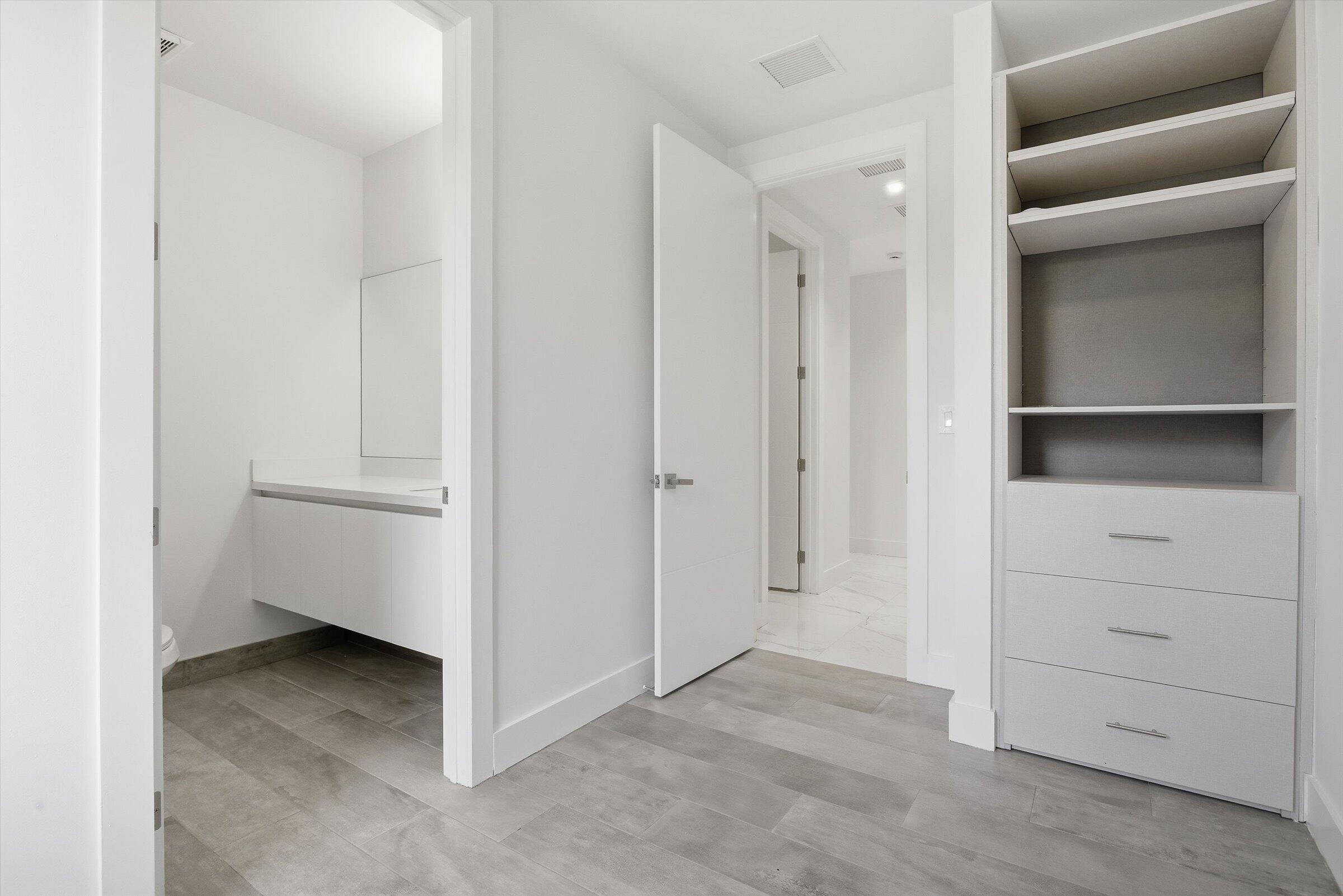 BOTANIKO WESTON ESTATES - Residential