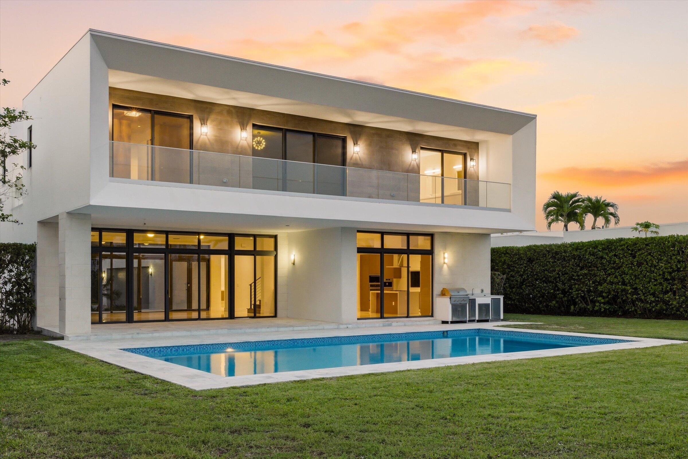 BOTANIKO WESTON ESTATES - Residential