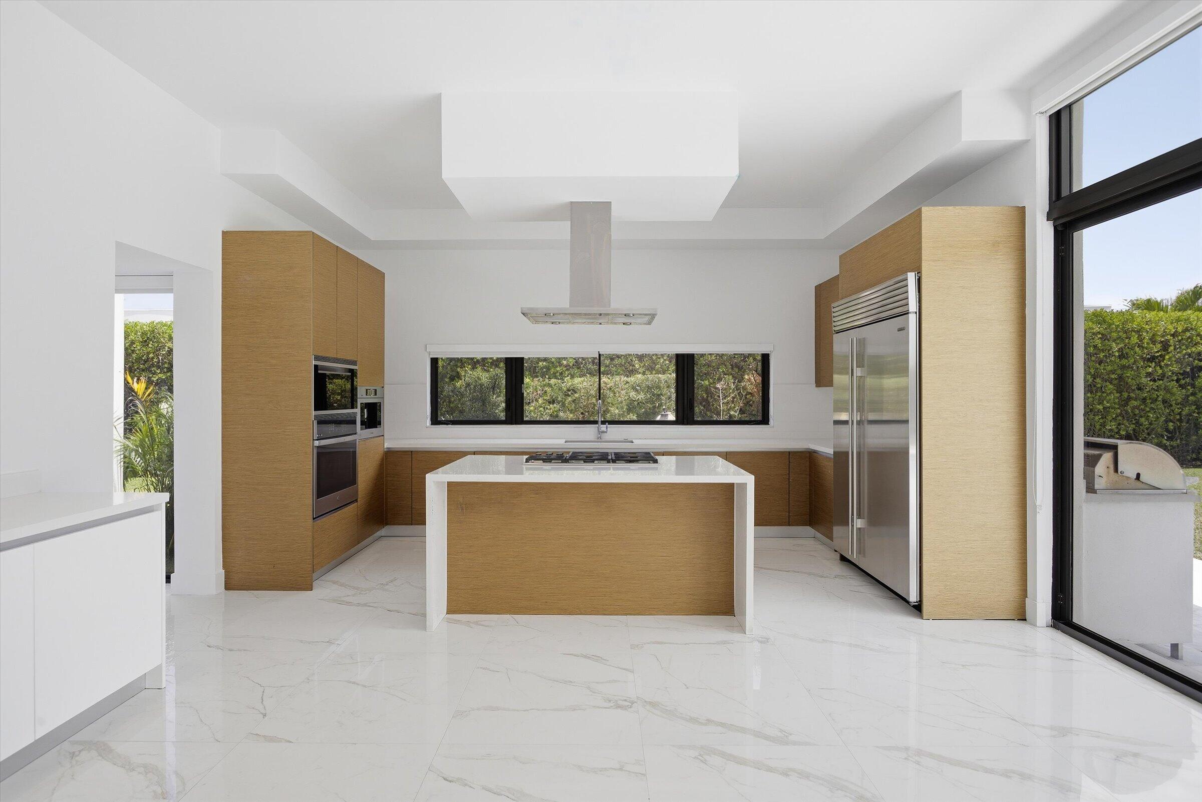 BOTANIKO WESTON ESTATES - Residential