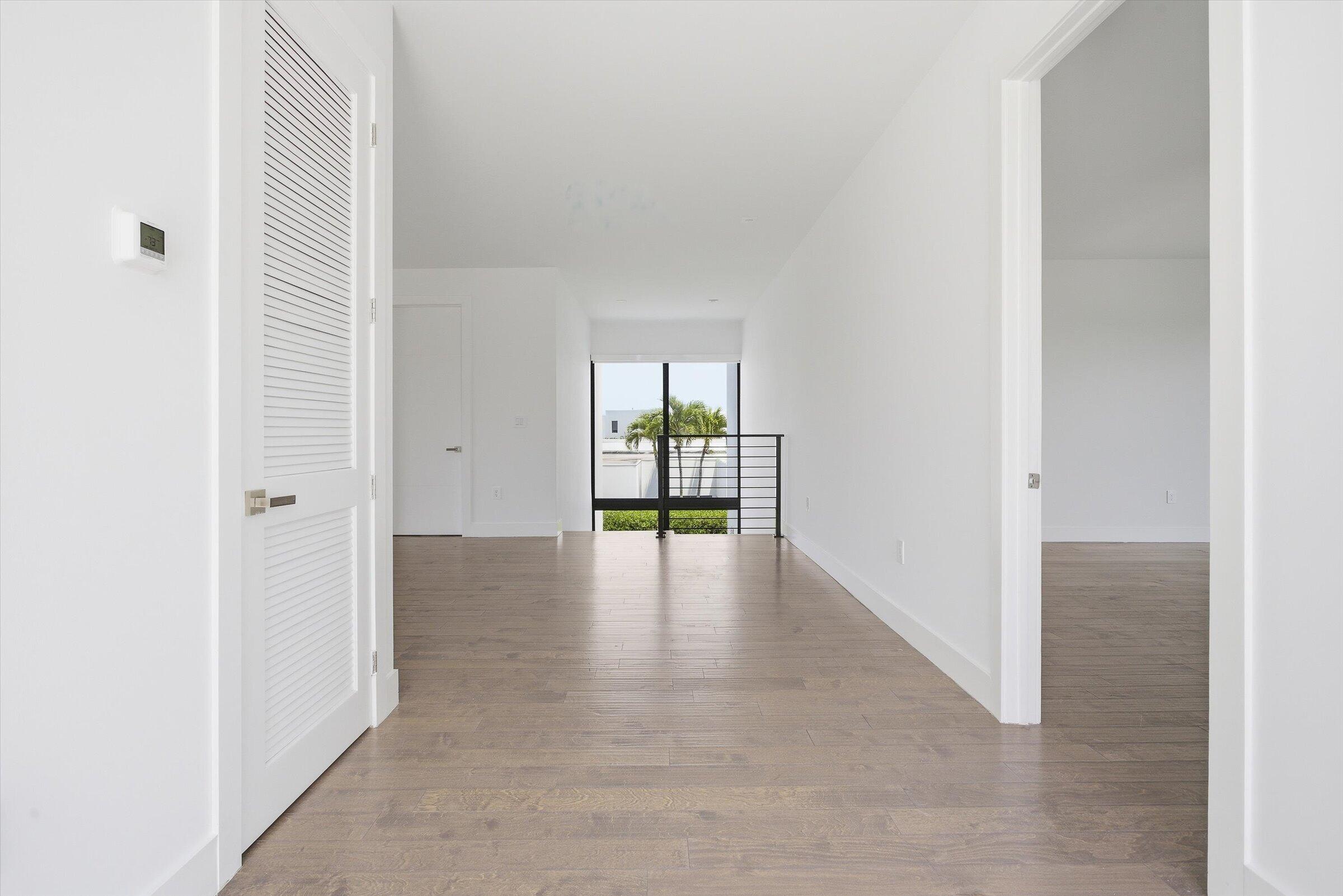BOTANIKO WESTON ESTATES - Residential